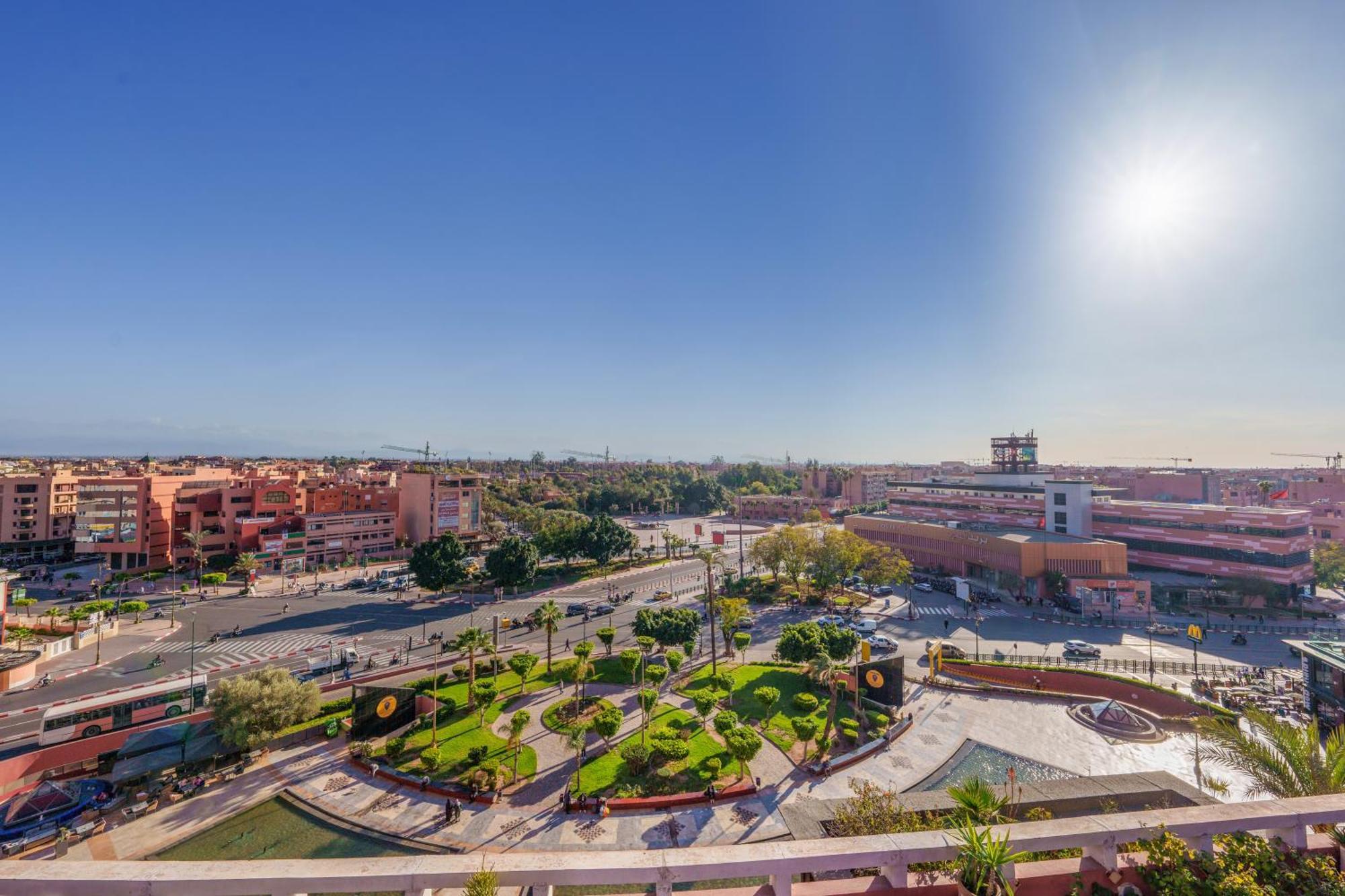Appartement Chic Gueliz Plaza Avec Vue Marrakesch Exterior foto